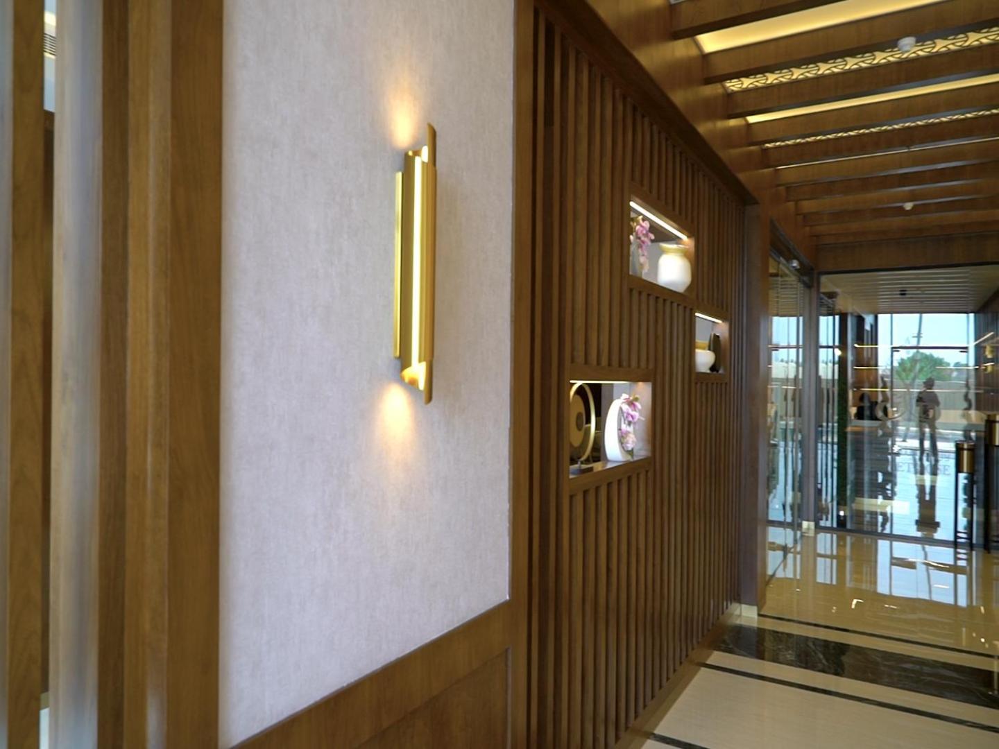Violet Rose Aprit Hotel Джеда Екстериор снимка